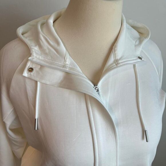 NWT White Isabella hoodie with zipper and pockets Size xl - Picture 3 of 5